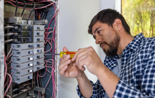 Best Licensed Electrician  in Doe Valley, KY